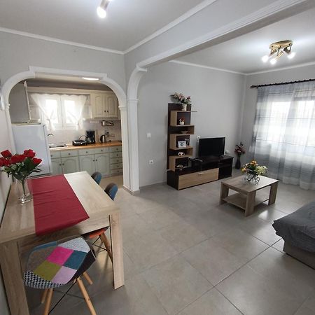 Spiros Full House In Marathias Apartment Exterior photo